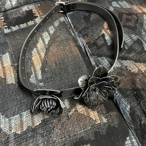 Belt - Picture 2 of 2